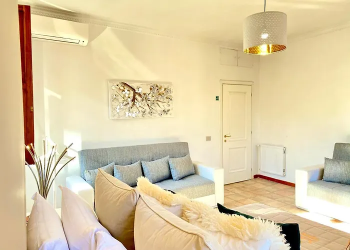 Fontana Di Trevi Private Luxury Apartment